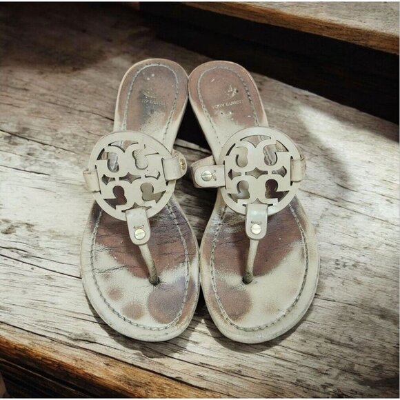 Tory Burch Sandal size 8 M - Picture 8 of 9